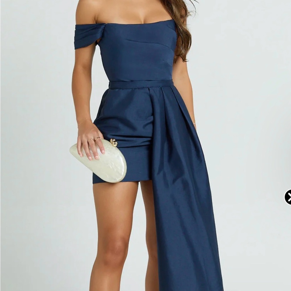 Elegant Navy Off-Shoulder Dress